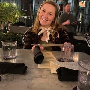 Meet your Posher, Katie